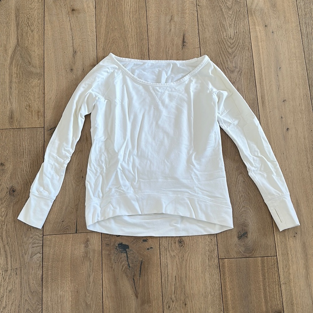 Lululemon top